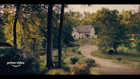 THE PERIPHERAL Official Trailer (2022) .